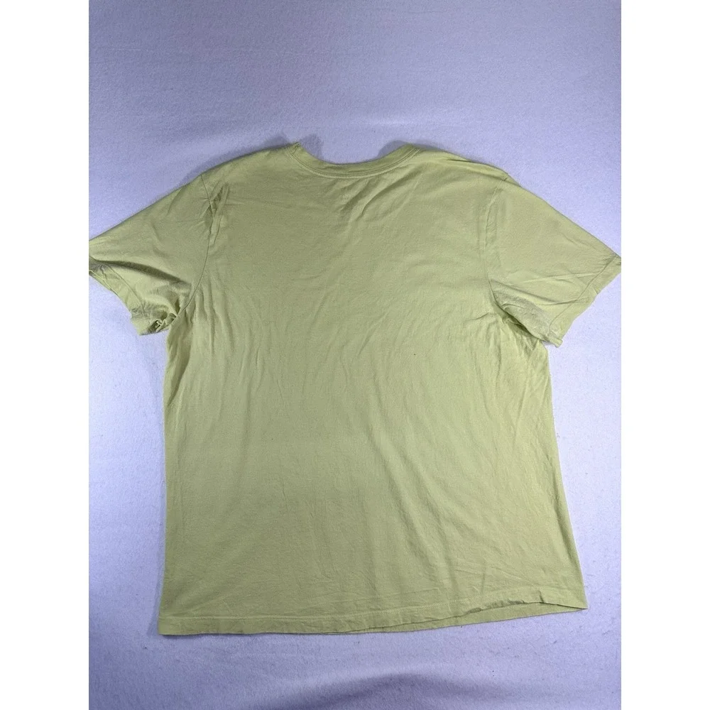 The Nike Tee Men's XL Yellow Green Short Sleeve Graphic Logo T-Shirt Casual